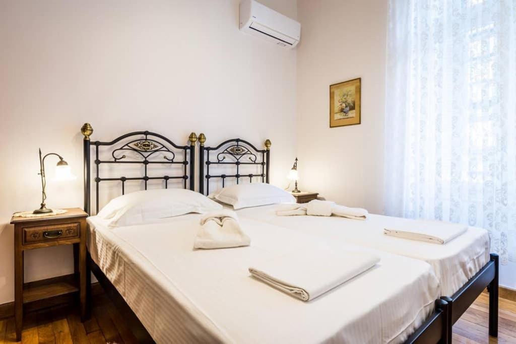 Neoclassical Apartment With 3 Bedrooms In Piraeus Pireu Exterior foto